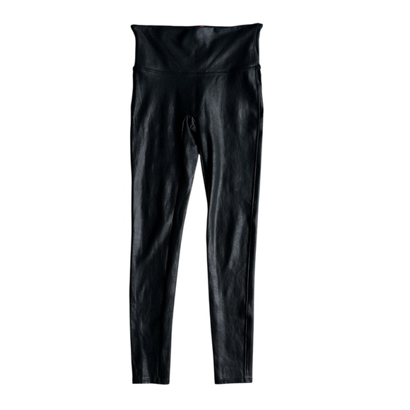 Spanx SPANXshape™ Faux Leather
Leggings Black Size Medium - Picture 1 of 2